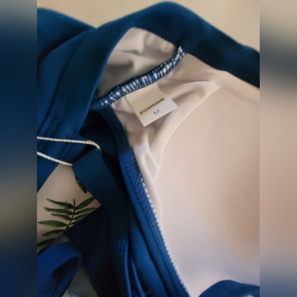 Eomenie Blue Women's One Piece Cut Out Swimsuit Size Medium - Picture 9 of 10